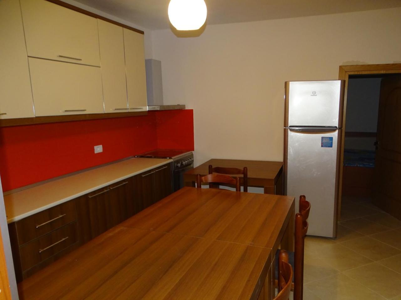 Guesthouse Hlias Gloria 培拉特 外观 照片