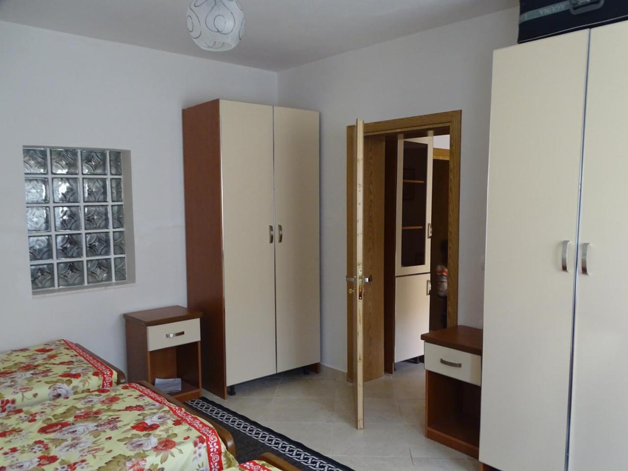 Guesthouse Hlias Gloria 培拉特 外观 照片